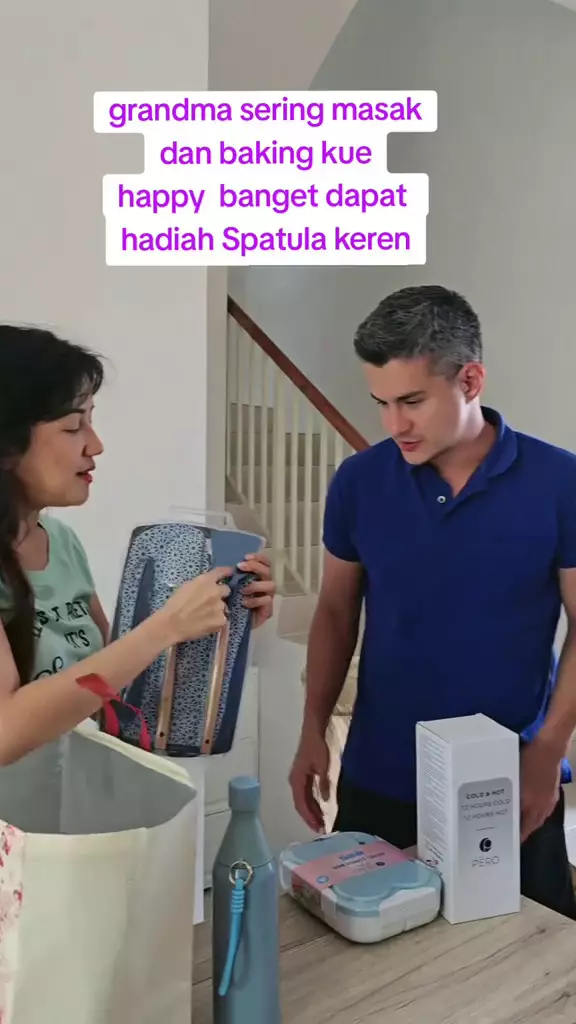 Andi Soraya beri kado ulang tahun ke Steven Emmanuel  © 2025 TikTok