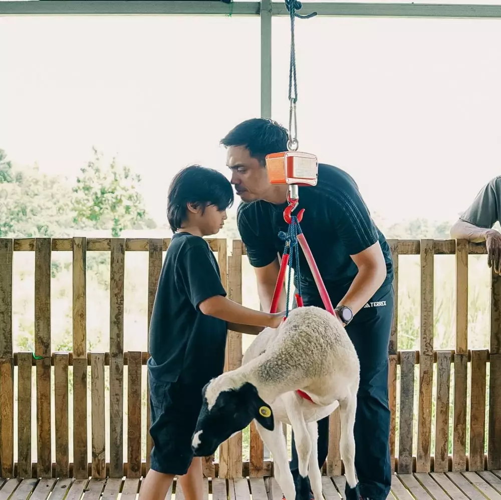 Ditto dan Ayudia punya peternakan © Instagram