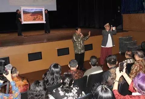SBY lelang lukisan terjual Rp311 juta © 2025 brilio.net