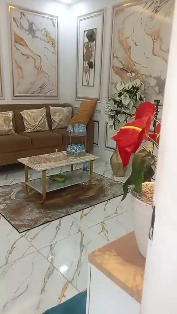 Rumah gubuk dalamnya mewah bintang 5 © 2025 TikTok