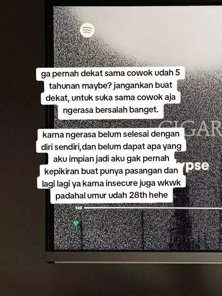 Curhatan wanita lulusan sarjana sulitnya dapat kerja © TikTok Curhatan wanita lulusan sarjana sulitnya dapat kerja © TikTok