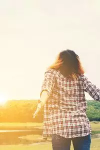 Menutup tahun bukan sekadar soal merayakan angka yang berubah, tapi soal memberikan pelukan virtual ke diri sendiri.