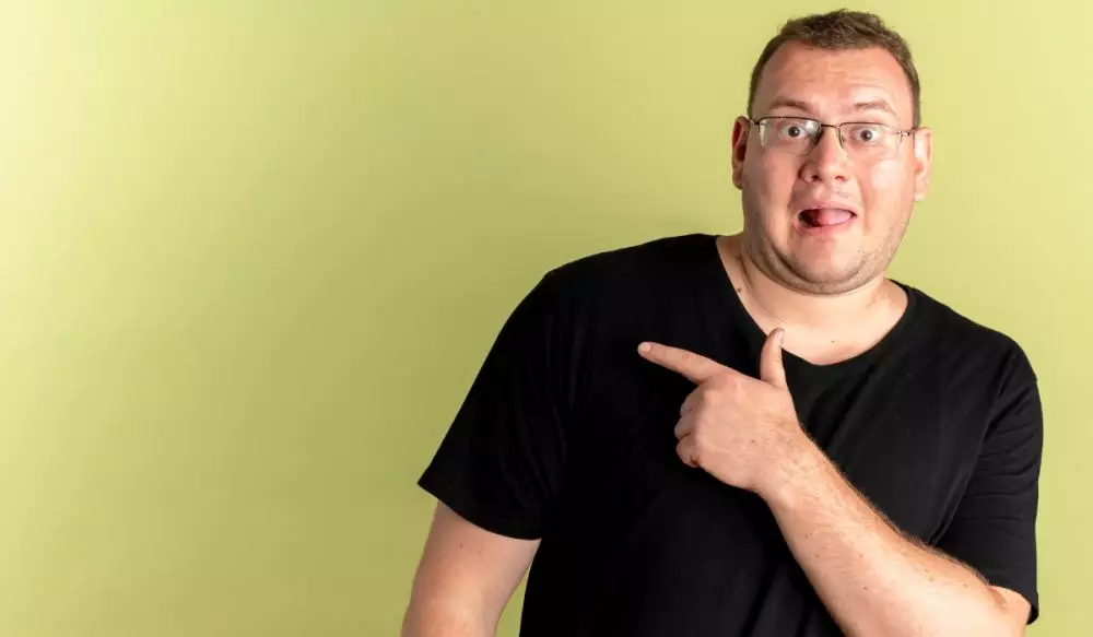 Pantun Bapak-Bapak Facebook freepik.com