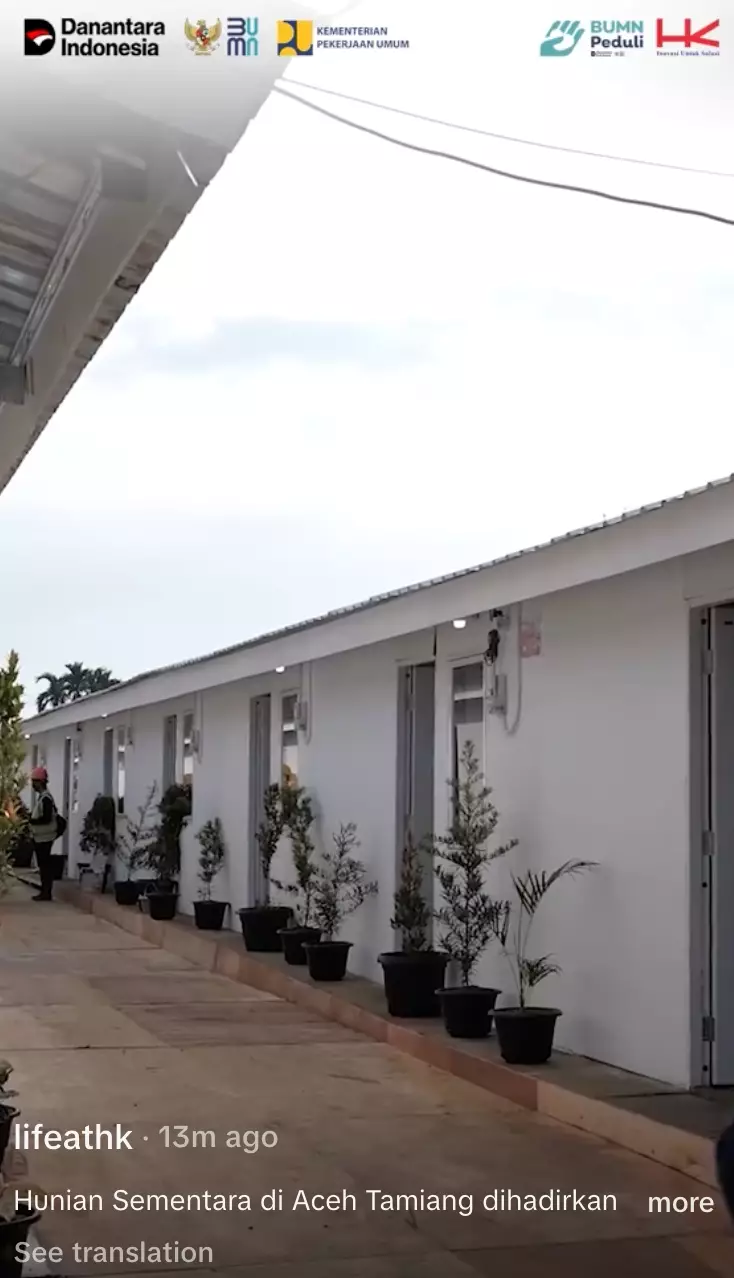 Huntara Aceh Tamiang TikTok/@lifeathk; YouTube/@SekretariatPresiden