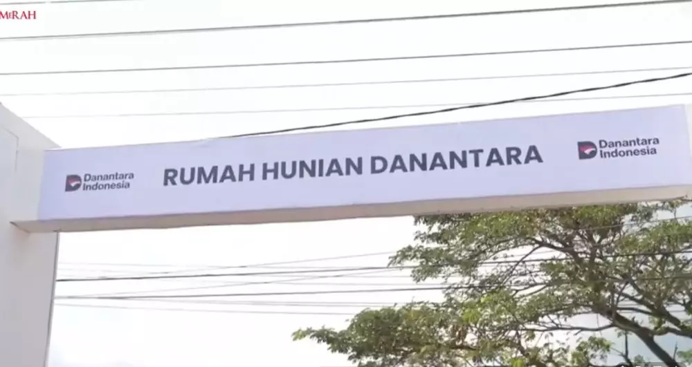 Huntara Aceh Tamiang TikTok/@lifeathk; YouTube/@SekretariatPresiden