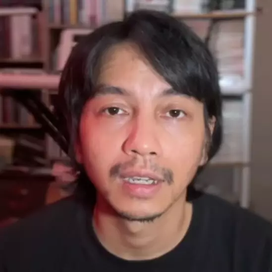 Kronologi istri Fiersa Besari tertabrak di Stasiun Gambir, pelaku sempat tawarkan damai Rp200 ribu