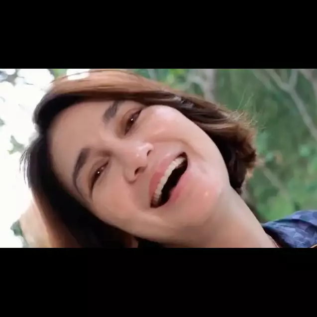 New Look 2026: Intip 6 potret Luna Maya potong rambut pendek demi 'buang sial'