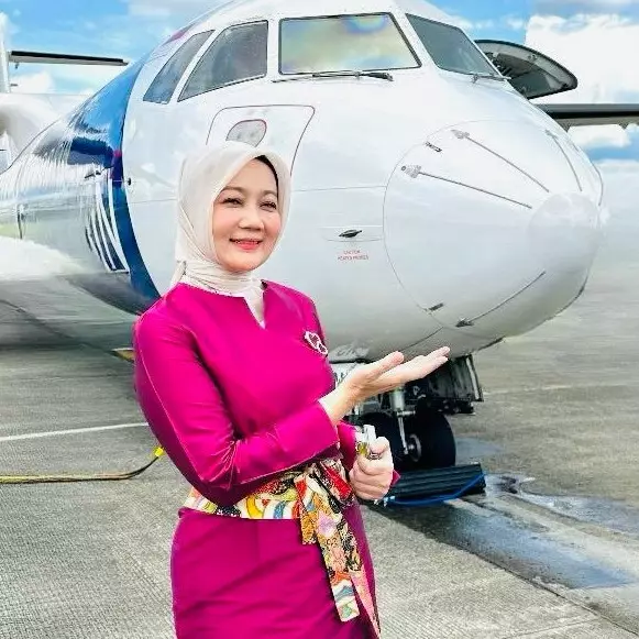 Atalia Praratya hadiri sidang cerai di PA Bandung, terungkap 6 bulan pisah rumah dengan Ridwan Kamil © 2025 brilio.net Atalia Praratya hadiri sidang cerai di PA Bandung, terungkap 6 bulan pisah rumah dengan Ridwan Kamil © 2025 brilio.net