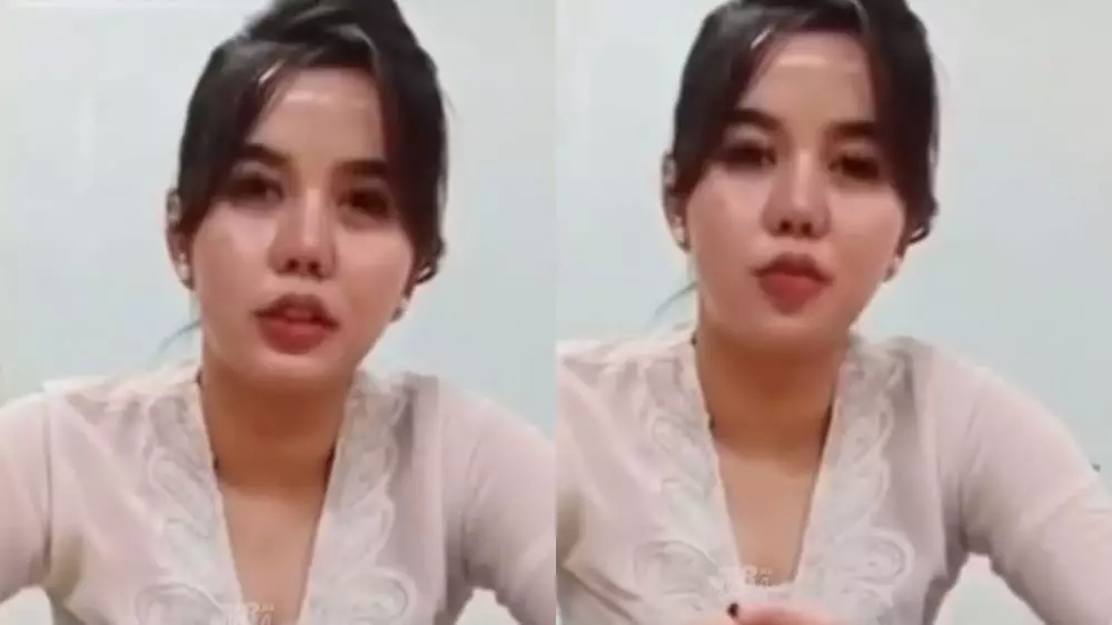 Pramugari Gadungan Khairunnisa berbagai sumber