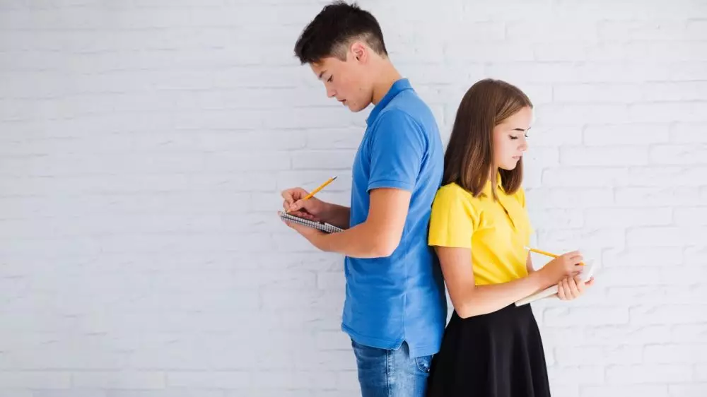 kata kata pasangan avoidant freepik