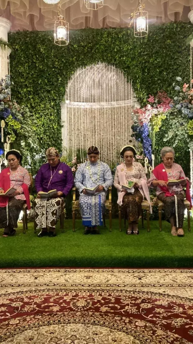 Darma Mangkuluhur Siraman berbagai sumber