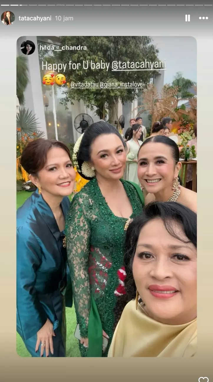 Tata Cahyani Mantu berbagai sumber