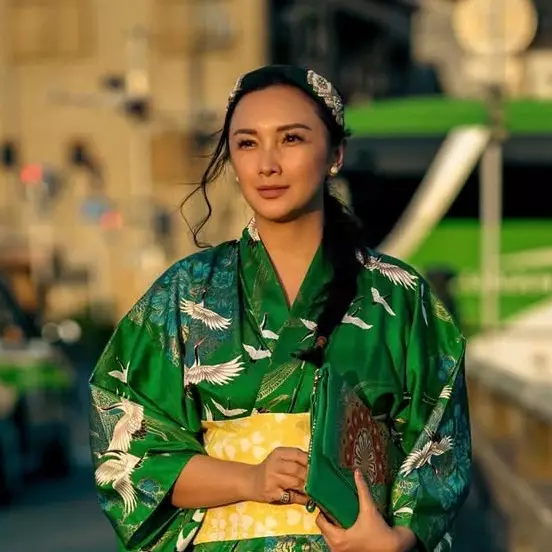 Tata Cahyani awet ayu di usia 50 tahun, ternyata ini 5 caranya menjaga kesehatan dan kecantikan