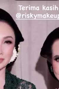 Keduanya bersahabat sejak masih muda. Kini usia mereka sudah 50 tahun. 