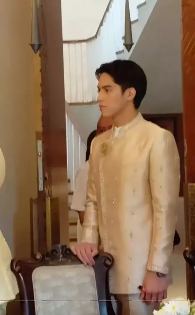 El Rumi Lamaran TikTok @raradithar