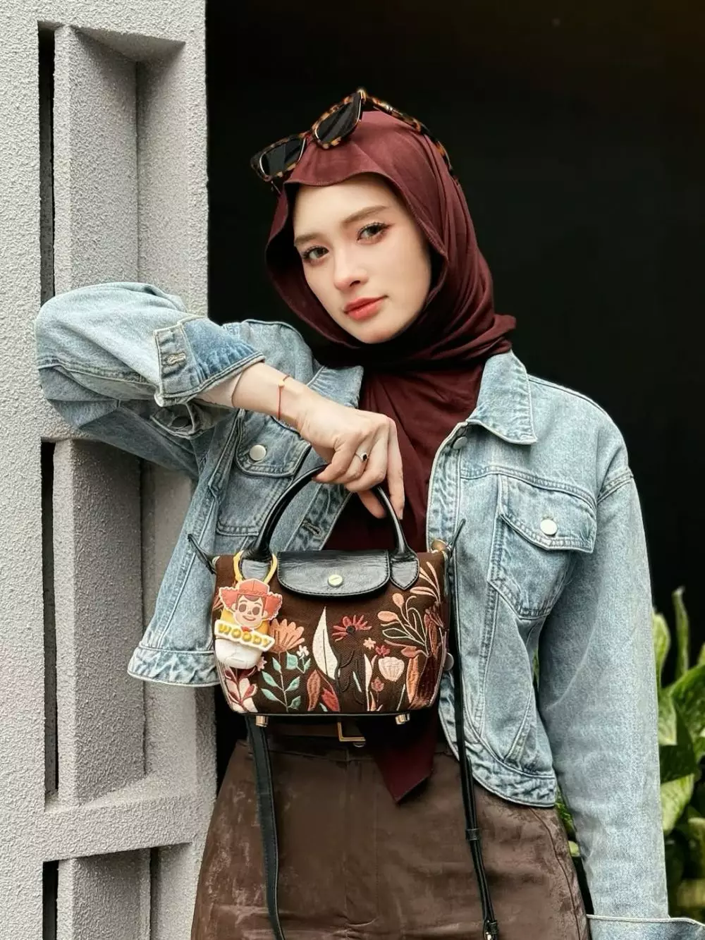 Insanul Fahmi Inara Rusli Wardatina Mawa berbagai sumber Insanul Fahmi Inara Rusli Wardatina Mawa berbagai sumber