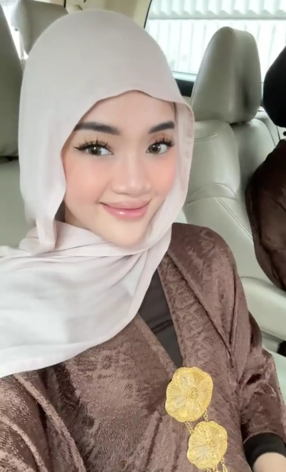 pertunangan El Rumi dan Syifa Hadju TikTok @diandramarshas pertunangan El Rumi dan Syifa Hadju TikTok @diandramarshas