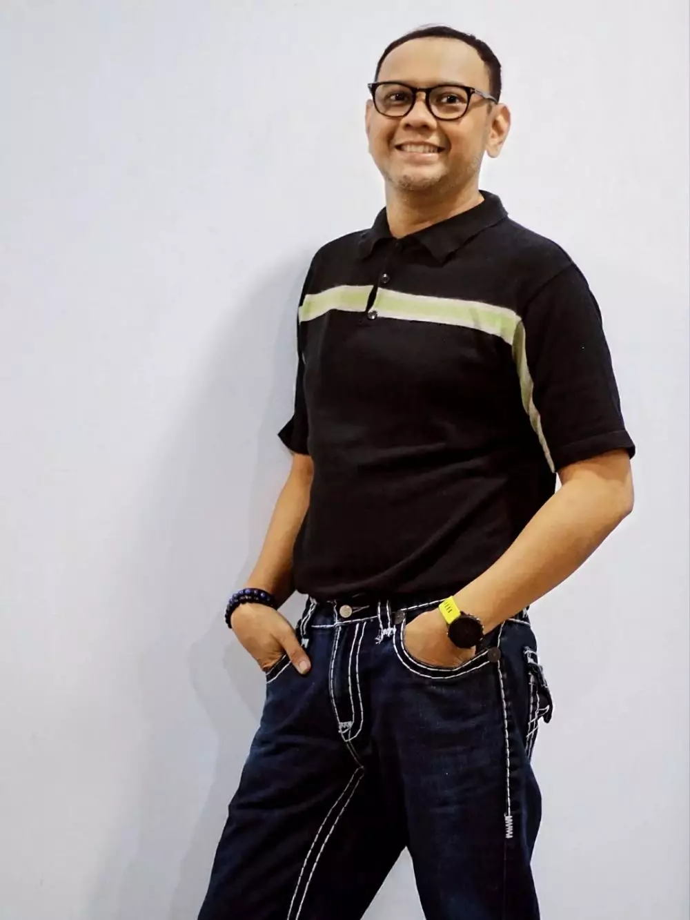 Lucky Widja Meninggal Dunia Instagram/luckywidja; YouTube/Ferdy ELEMENT Lucky Widja Meninggal Dunia Instagram/luckywidja; YouTube/Ferdy ELEMENT