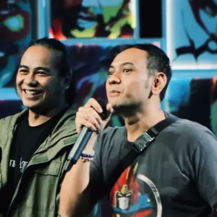 30 Kata-kata bijak sahabat sejati yang menjaga rahasia dan pegang janji loyalitas