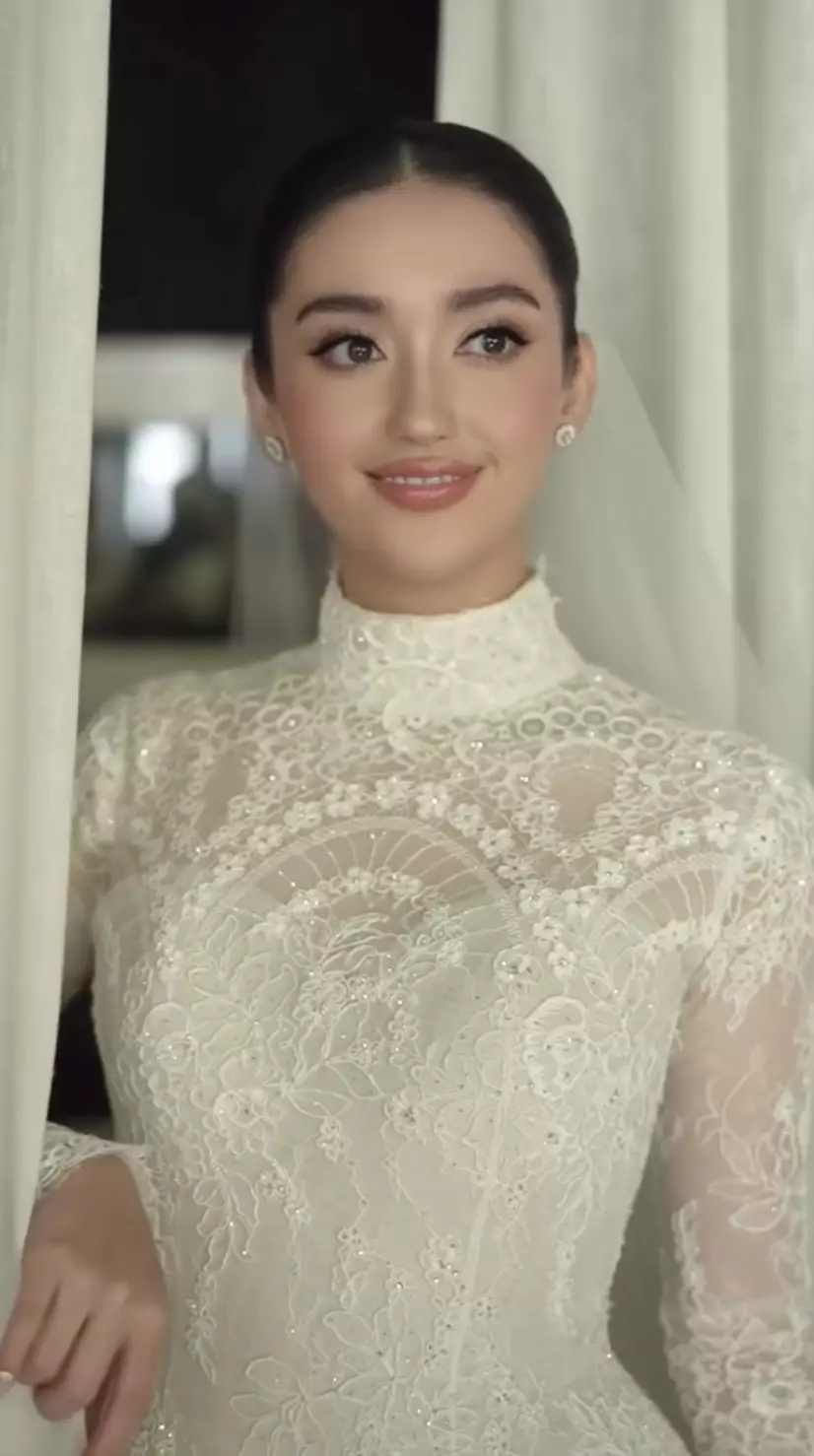 Ranty Maria menikah Instagram/@rantymaria; YouTube/Ranty Maria Ranty Maria menikah Instagram/@rantymaria; YouTube/Ranty Maria