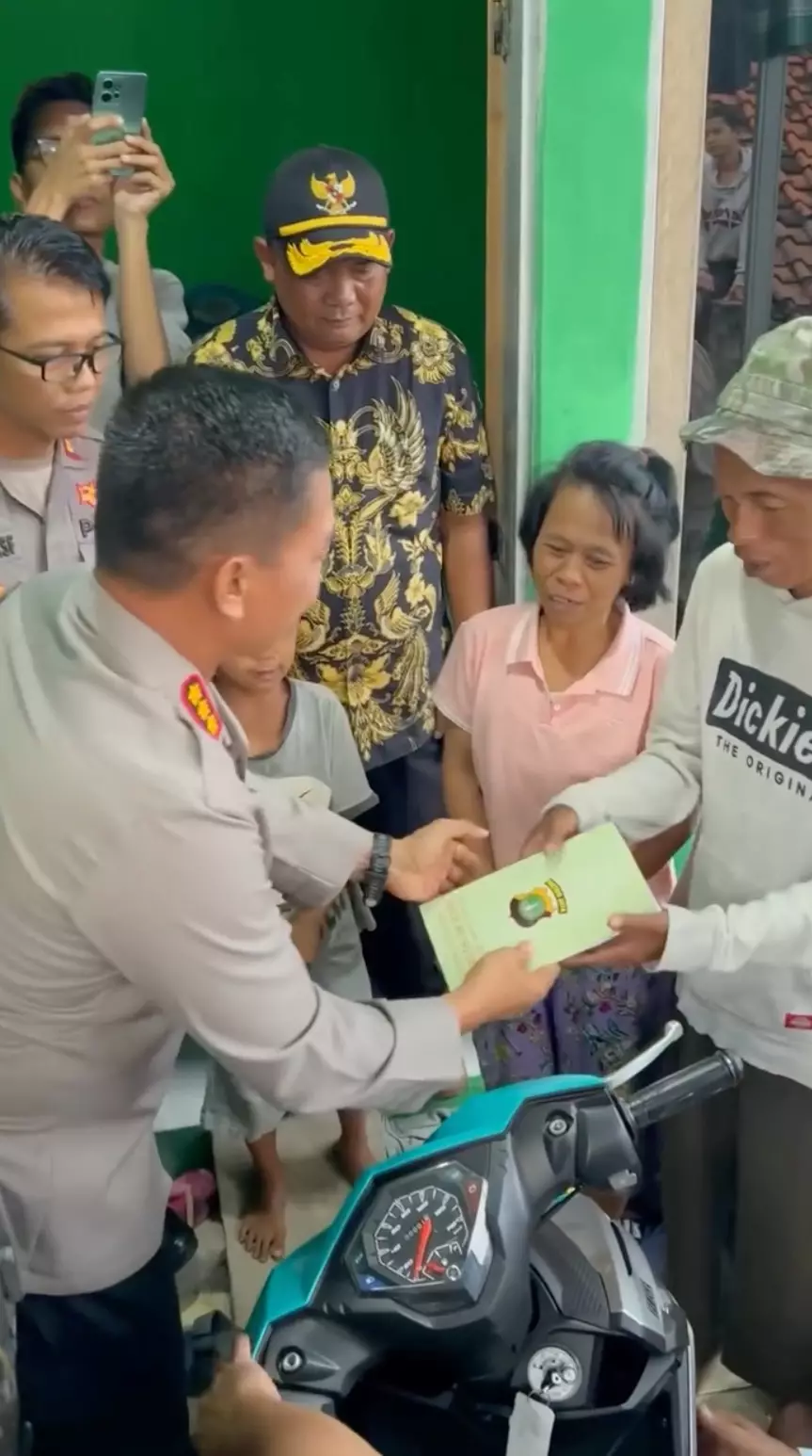 Es Gabus Viral berbagai sumber