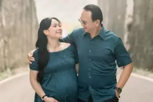 Ahok dan Puput Nastiti Devi anniversary ke-7, ucapan romantisnya bikin orang baper