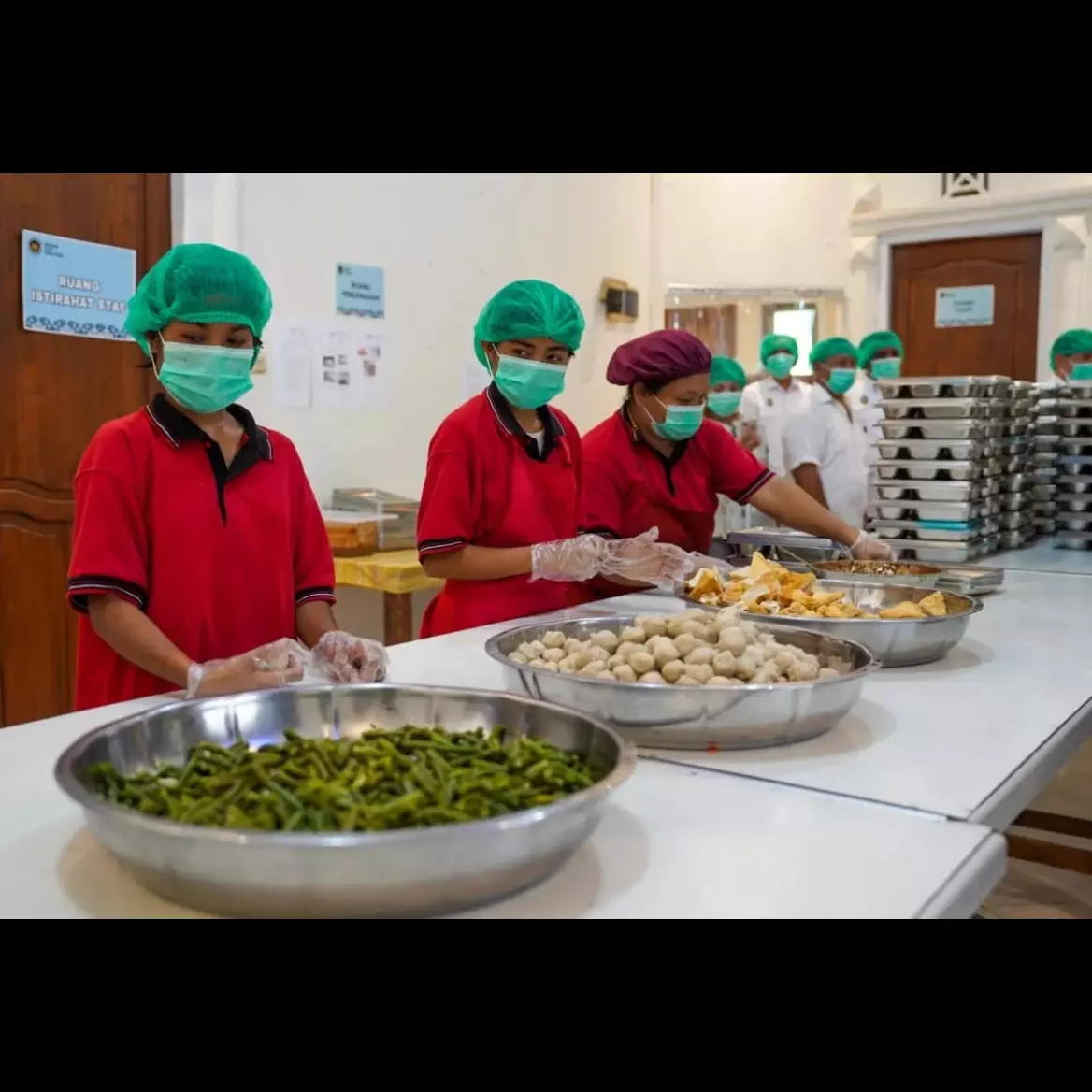 Penyesuaian aturan MBG yang tetap jalan saat Ramadan, siswa Muslim dapat paket makanan kering