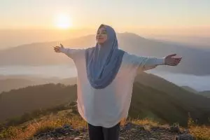 40 Kata-kata bijak wanita sabar dan kuat dalam Islam update 2026, sejukkan hati dan jiwa