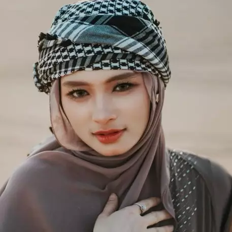 Inara Rusli mengadu ke Komnas PA soal dugaan Virgoun bawa paksa anak dan tutup akses komunikasi