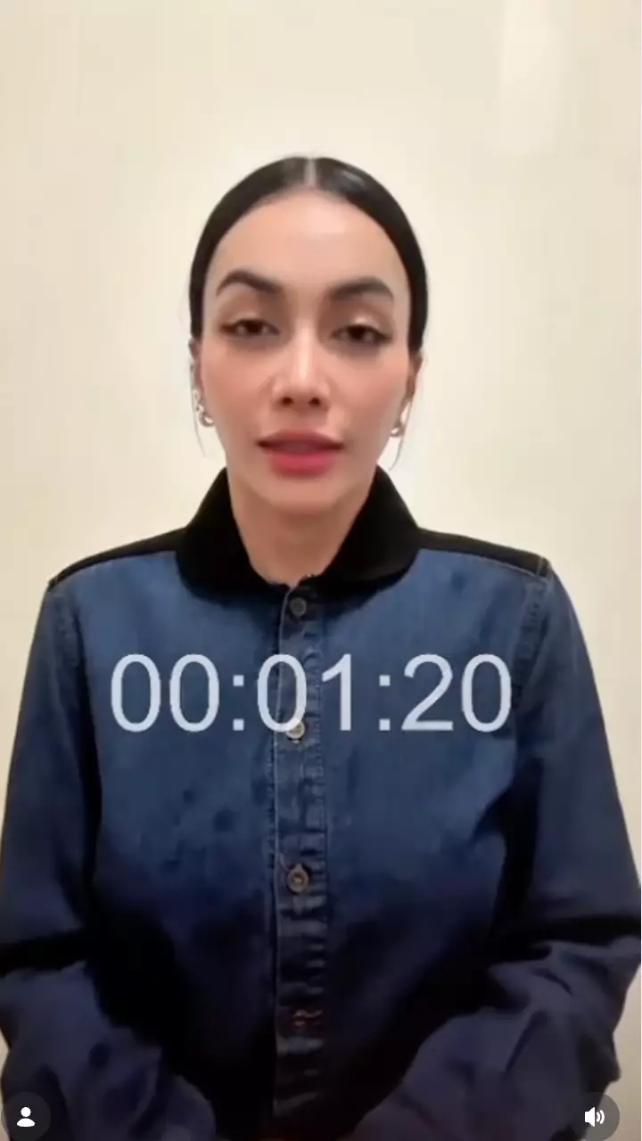 Denada Tambunan akui Ressa anaknya foto: Instagram/@denadaindonesia; KapanLagi Denada Tambunan akui Ressa anaknya foto: Instagram/@denadaindonesia; KapanLagi