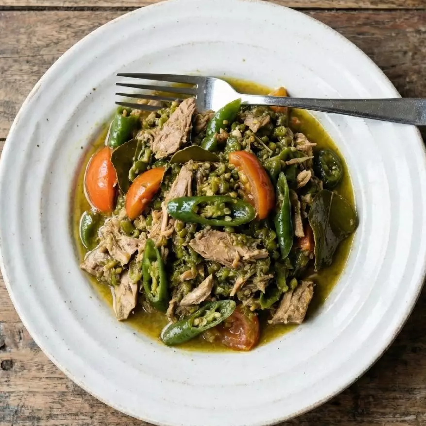 Resep suwiran tongkol cabe ijo yang bisa untuk buka dan sahur, bisa tahan lama dan masaknya gampang