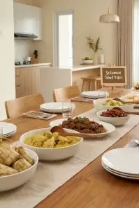 Kesederhanaan dalam pemilihan warna dan efisiensi penempatan furnitur justru akan memancarkan kemewahan yang modern