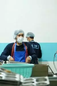 Keputusan meliburkan program selama 11 hari ini diperkirakan membawa dampak positif bagi keuangan negara.