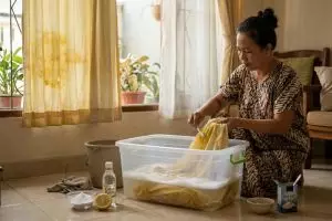 Baru sadar gorden kuning saat Lebaran? Hilangkan nodanya pakai bahan dapur ini