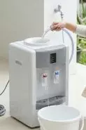 Dispenser air di rumah perlu dibersihkan rutin, ini cara praktisnya tanpa harus dibongkar