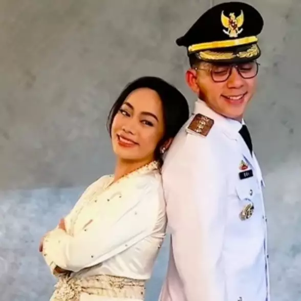 9 Potret romantis Bupati Lampung Selatan Radityo Egi Pratama dan Zita Anjani yang selalu kompak