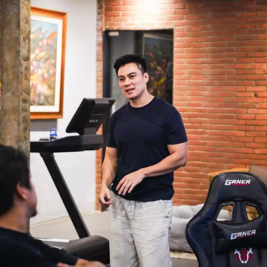 Nyaris jual Alphard dan tak bisa bayar KPR, Baim Wong ungkap masa gelap sebelum sukses di YouTube