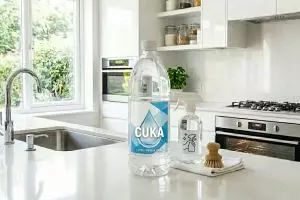 Cara membuat cairan pembersih dapur sendiri, ampuh usir lemak di kompor dan wastafel