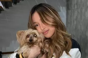 Michelle Ashley klarifikasi sebut Pinkan Mambo “downgrade”, kasihan lihat sang ibu live TikTok di jala