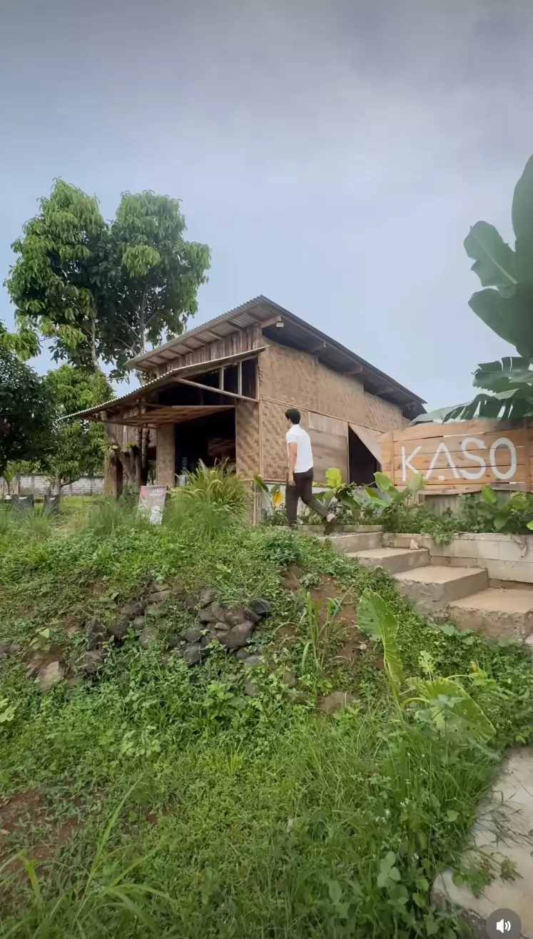 Rumah Bobby Tince Instagram @kikifarrel_