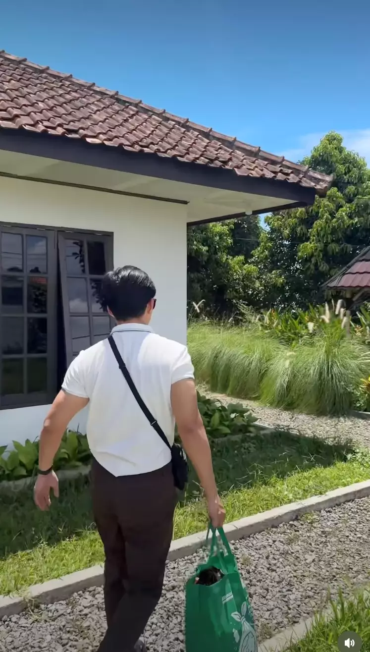 Rumah Bobby Tince Instagram @kikifarrel_