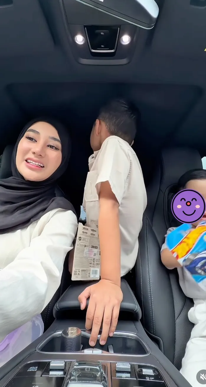 Clara Shinta Operasi Hidung © 2026 