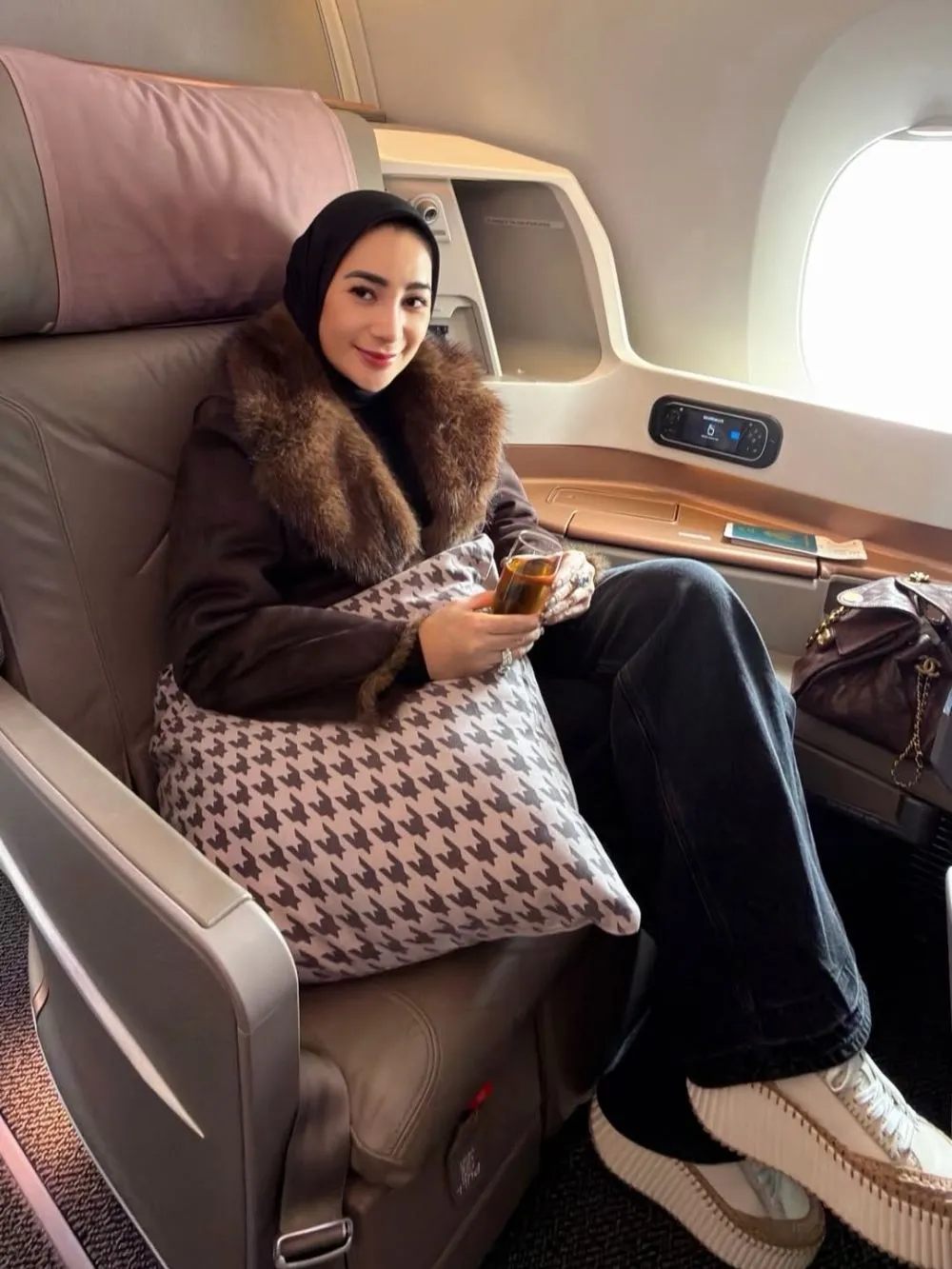 Erin mantan istri Andre Taulany bantah aniaya ART © 2026 