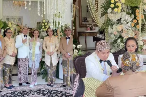 Soimah mantu, ini alasan pilih konsep sederhana di pernikahan Aksa Uyun dan Yosika Ayumi