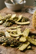 Manfaat rebusan kulit nanas untuk lantai dapur, harum dan anti licin