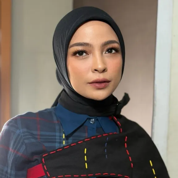 Tantri Kotak ungkap dugaan penipuan Rp10 M berkedok kerja sama bisnis, sang suami ikut angkat bicara