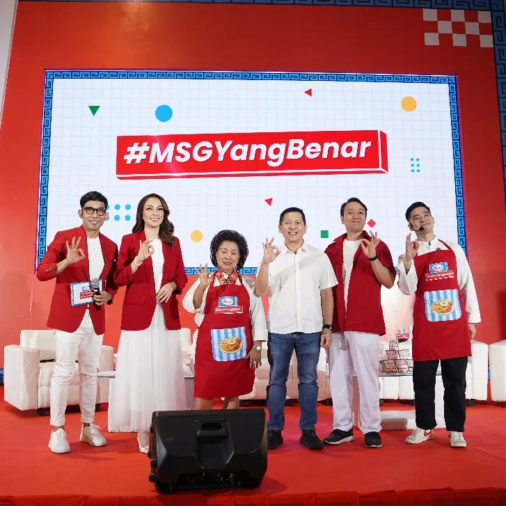 Ungkap fakta #MSGYangBenar bareng SASA sambil berburu kuliner lezat di alun-alun Surabaya