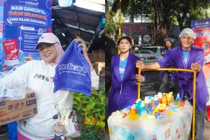 Heboh parade Bathtub Keluarga Ceria Bersama Medicare di Bandung, ada bagi-bagi bonus 1 kardus!