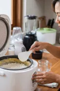 Cara mengatasi rice cooker yang nasi cepat kering di bagian pinggir
