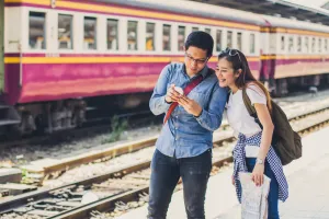 Mau healing? Manfaatin promo tiket kereta api & Whoosh di Traveloka, diskon 50% pakai BRI Kartu Kredit